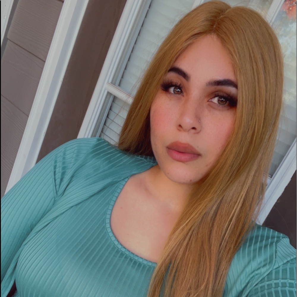 Hello Beautiful Poshers! 💕🥰